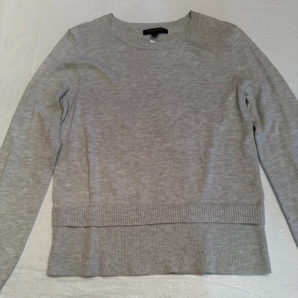 Banana Republic Cotton Light Gray Sweater size Sm NWT - Picture 5 of 5